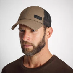 CASQUETTE TRUCKER BEIGE PATCH SOLOGNAC RESISTANT GEAR -Équipement De Chasse Boutique casquette trucker beige patch solognac resistant gear 2