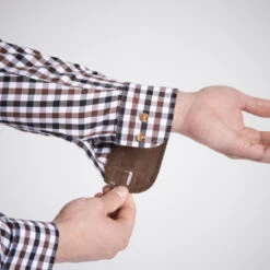 CHEMISE VERNEY CARRON À CARREAUX BLANCHE 11 CHEMISE VERNEY CARRON À CARREAUX BLANCHE -Équipement De Chasse Boutique chemise verney carron a carreaux blanche 4