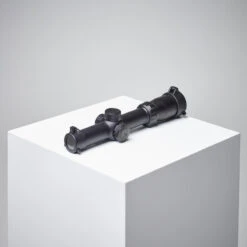 LUNETTE DE CARABINE 1-4X24 À RÉTICULE LUMINEUX DIAMÈTRE 30MM -Équipement De Chasse Boutique lunette de carabine 1 4x24 a reticule lumineux diametre 30mm 2