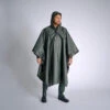 PONCHO LONG IMPERMEABLE 500 VERT 2 PONCHO LONG IMPERMEABLE 500 VERT -Équipement De Chasse Boutique poncho long impermeable 500 vert